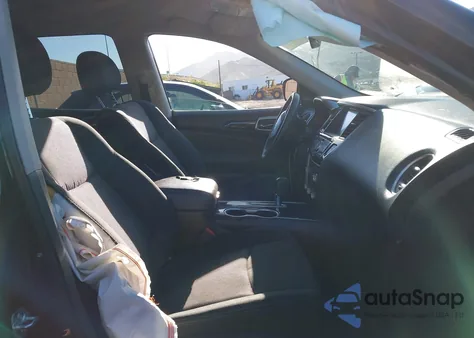 2019 Nissan Pathfinder Sv from USA, damaged, VIN 5N1DR2MN7KC597332